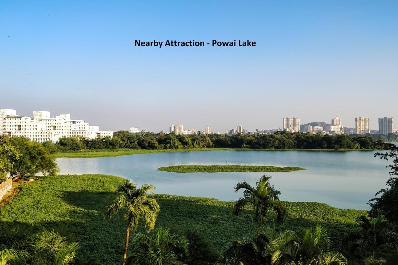 Hotel Blue Executive Near Chhatrapati Shivaji International Airport Мумбаи Экстерьер фото